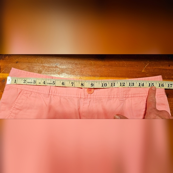 Lilly Pulitzer Callahan shorts - Picture 5 of 8